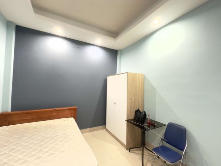 Cho thuê phòng trọ phan xích long, full đồ giá chỉ 3tr7