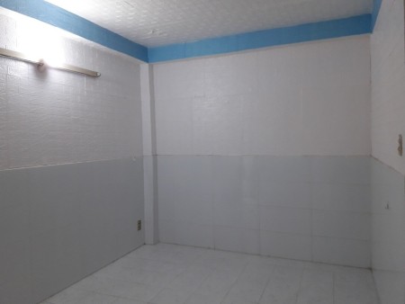 PHÒNG TRỌ NỮ CÓ CỬA SỔ VÀ BAN CÔNG (LĐR - WCR - wifi), Phan Xích Long, Phú Nhuận (2,2 triệu/th)