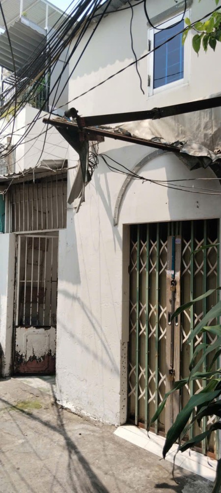 PHÒNG TRỌ GIÁ RẺ,CÓ GÁC, CÓ MÁY LẠNH, DƯƠNG BÁ TRẠC, Q8, 2 TRIỆU/THÁNG