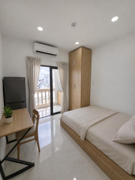 Chính chủ-Studio Mới Xây, Ban công riêng, Tách Bếp-Kế bên Chung Cư EcoGreen Q7, cách KCX 2,5km
