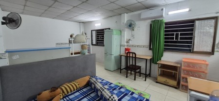 Ảnh 3 - Cho thuê căn hộ dịch vụ siêu rẻ 40m², 4tr500/th. Có lối đi,…