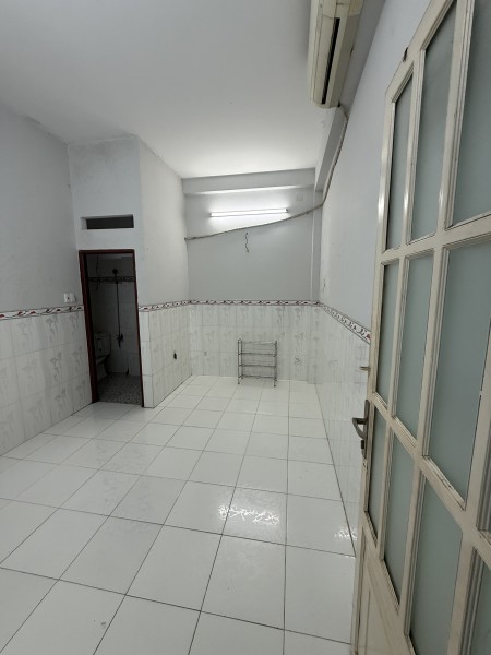 Cho thuê phòng khu vực gần trường Đại Học Bách Khoa - HCM