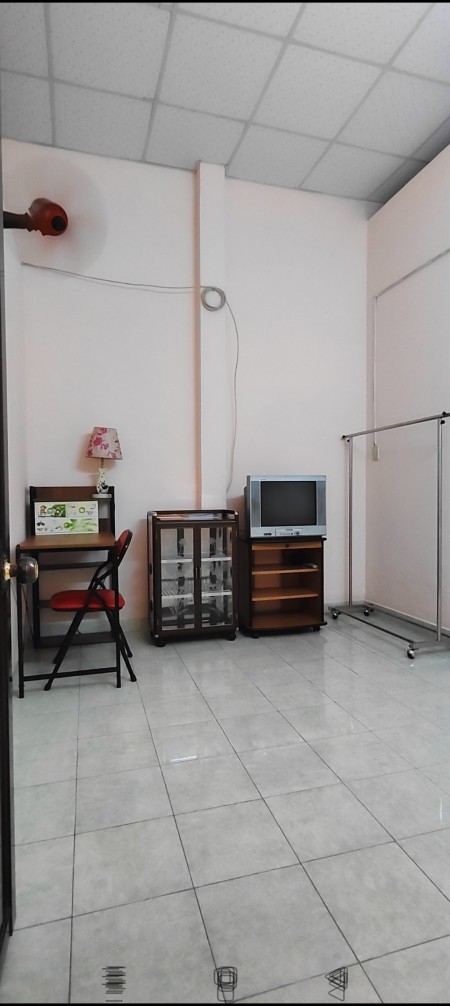 Phòng cho thuê dành cho nữ f8 q10