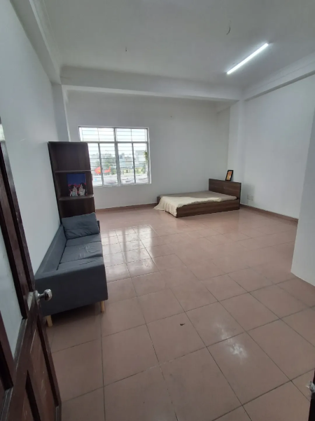 GIÁ 2 TRIỆU / THÁNG PHÒNG TRỌ NGAY MẶT TIỀN HUỲNH THỊ HAI Địa chỉ: Đường Huỳnh Thị Hai, P. Tr