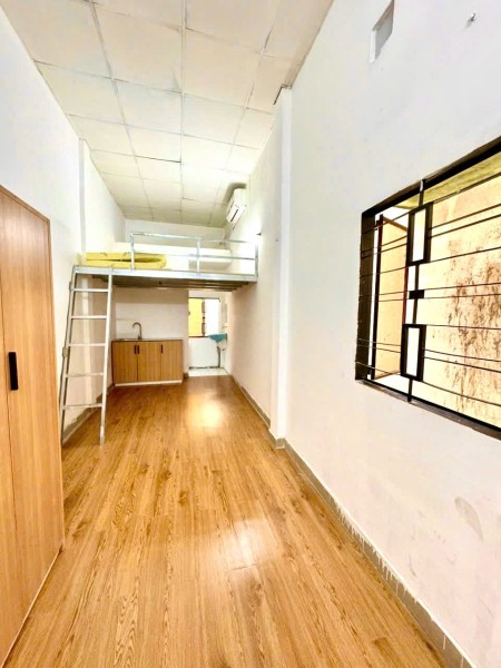 Cho Thuê Phòng có gác rộng 40m2 5' qua Đại học kinh tế - ĐH Hoa Sen - ĐH Kiến Trúc - Đh Bách Khoa