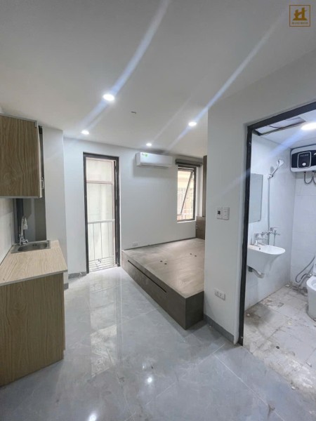 Căn Hộ Studio Ban Công 28m2 - Nội Thất Mới Ting - Gần Chợ Bà Chiểu, Uef, Hồng Bàng