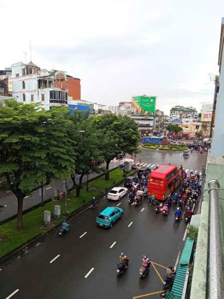 Đi đến slide 4
