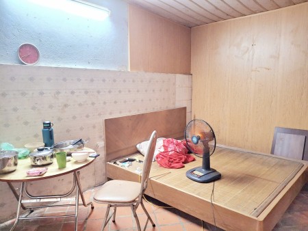 Cho thuê phòng trọ 15m2 Đường Nguyên Hồng (gần Hồ Thành Công)