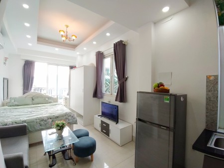 Căn hộ ban công Lê Văn Sỹ gần Trần Quang Diệu 40m2 full tiện nghi giá 7Tr