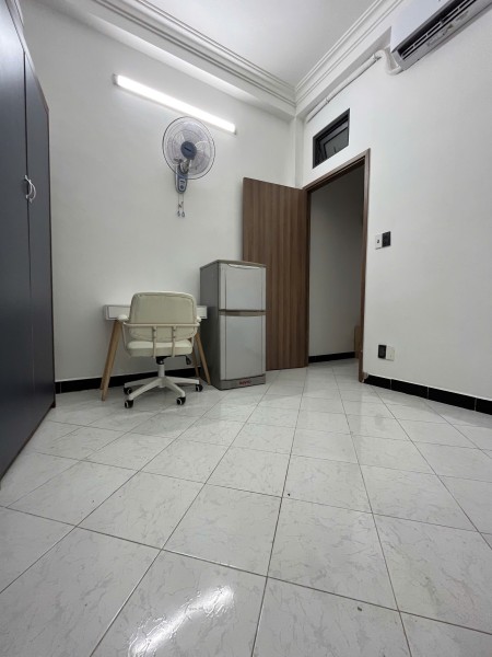 Studio 19m2- full nội thất- toilet riêng - máy giặt riêng- bếp riêng - máy lạnh đầy đủ- 4,5tr/th
