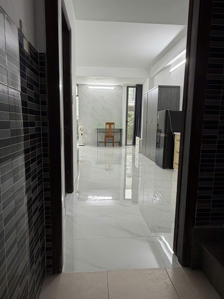 Ảnh 2 - Phòng VIP luxury biệt thự Bình Lợi, full nội thất, có ban công