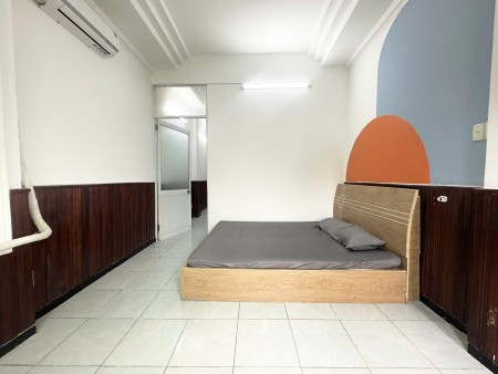Căn hộ siêu rộng DT 40m2, 1PN, PK tại 26/42 Tân Sơn Nhì Q. Tân Phú ( Gần ĐH Công Thương).