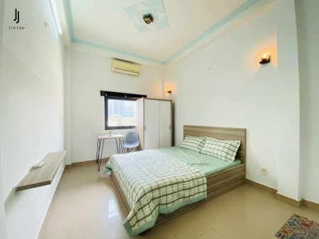 Phòng Đón Nắng- Dương Quảng Hàm, Gần ĐH Văn Lang Bình Thạnh