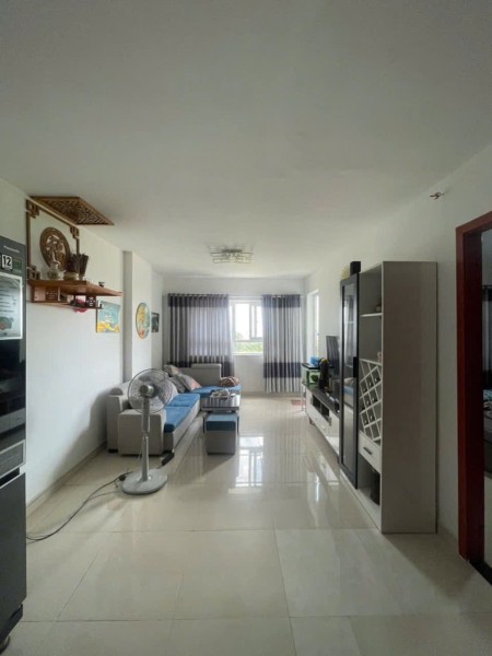 Chung cư Tô Ký Tower, Quận 12: 3p ngủ, máy lạnh, 7,8triệu, 80m2