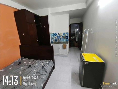 Cho thuê phòng Xô Viết Nghệ Tĩnh, P.17, 20m2, đủ nội thất, 4tr