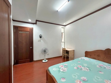 Phòng mới WC chung đầy đủ nội thất trong chung cư Hoàng Anh Thanh Bình với an ninh 24/24 ở Quận 7