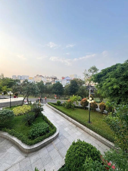Đi đến slide 6