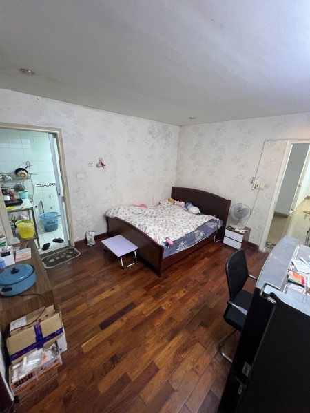 Phòng cho thuê 25m2 trong khu biệt thự Hồng Long (ngay gần sân bay)