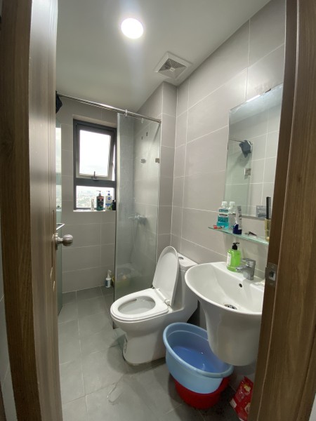 TUYỂN 1 ROOMMATE CHO CĂN GÓC TẦNG CAO VIEW LANDMARK GIÁ RẺ NHẤT THỊ TRƯỜNG