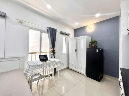 PHÒNG STUDIO CỬA SỔ TO THOÁNG FULL NỘI THẤT TẠI ÂU CƠ GẦN CHỢ TÂN HƯƠNG, ĐH VĂN HIẾN - CÔNG THƯƠNG