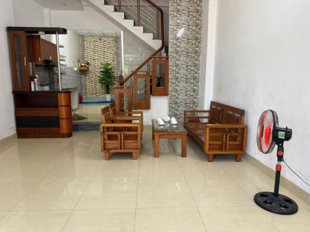 ‍Cho thuê nhà 3 tầng : 3 phòng ngủ Mặt tiền ngô quyền Đoạn Ocean view Đầy đủ nội thất