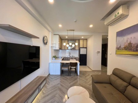 Kingston Residence, căn 2p ngủ, rộng 81m2, NTCC, giá thuê 17tr5/tháng