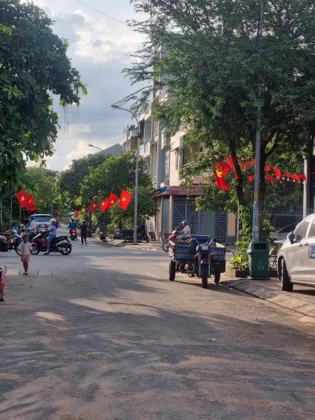 Đi đến slide 2