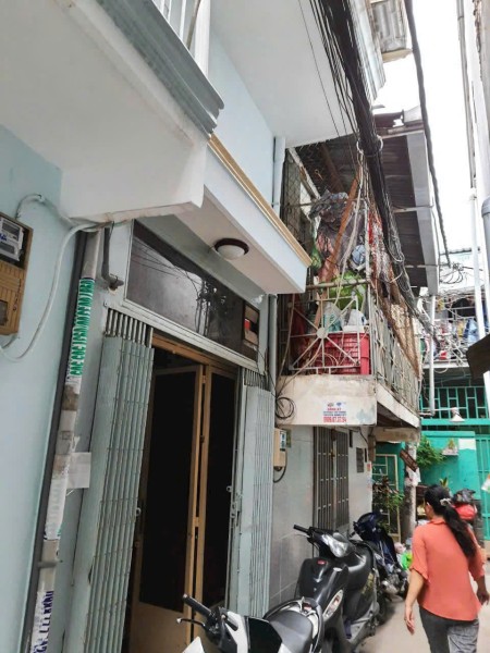 Cho thuê nhà nhỏ nguyên căn chính chủ