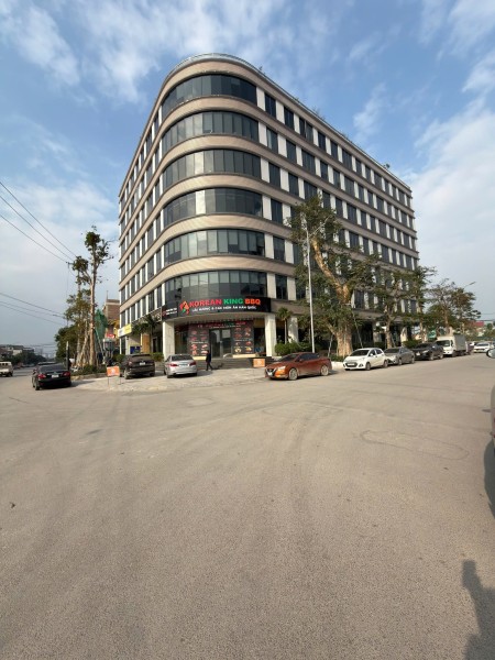 Giá cả thương lượng theo thời lượng thuê và diện tích thuê