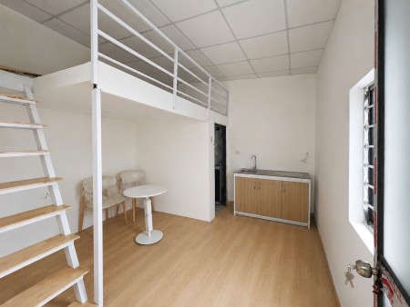 Khai trương phòng mới, gác cao cửa sổ trời chỉ 4Tr cạnh cầu Phú Mỹ, KCX Tân Thuận, đh UFM