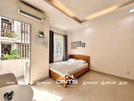 Cho thuê chung cư mini balcony giá rẽ ngay ĐH Hoa Sen - Văn Lang - Chợ Bến Thành - Bùi Viện