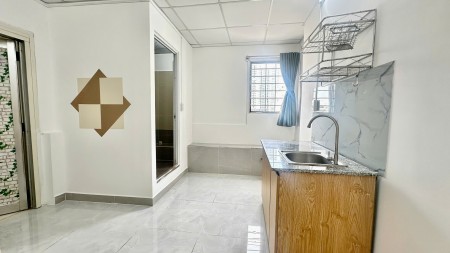 CHDV 40M2 1PN,PK đủ NT, 224/20 Lý Thường Kiệt Q.10 (Gần ĐH Bách Khoa)