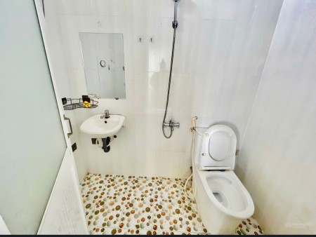 PHÒNG TRỌ TRƯỜNG CHINH GIAO CỘNG HÒA, TÂN BÌNH