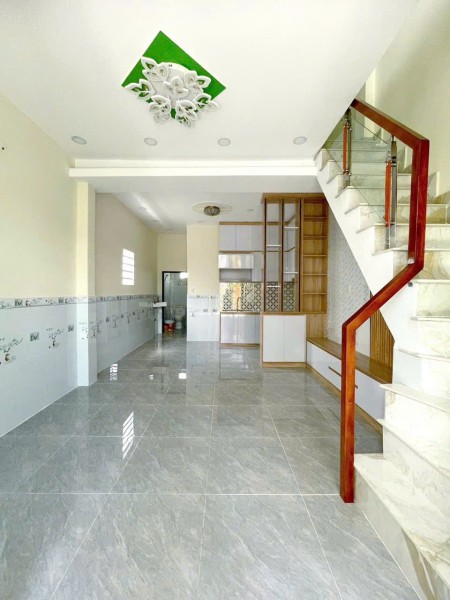 Cho thuê nhà đường Nguyễn Sỹ Sách, Tân Sơn, 120m2- 1 trệt 1 lầu 2PN giá 17tr/tháng