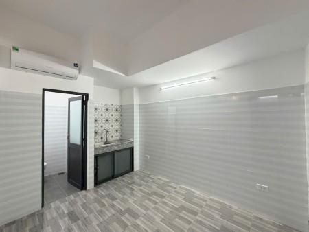 Ảnh 2 - STUDIO MỚI XÂY 100% – NHÀ MẶT ĐƯỜNG 180 PHAN HUY ÍCH