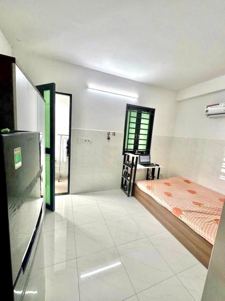 Phòng máy lạnh giá rẻ ngay Quang Trung, CV Làng Hoa, Lê Văn Thọ