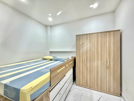 Phòng thoáng đẹp Bắc Hải, Quận 10. Nghỉ ngơi lý tưởng, giờ giấc tự do, miễn phí xe