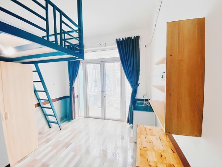 PHÒNG GÁC BAN CÔNG & CỬA SỔ KHU BIỆT THỰ NAM LONG - GIÁ HẠT DẺ - GẦN ĐH NGUYỄN TẤT THÀNH 1KM