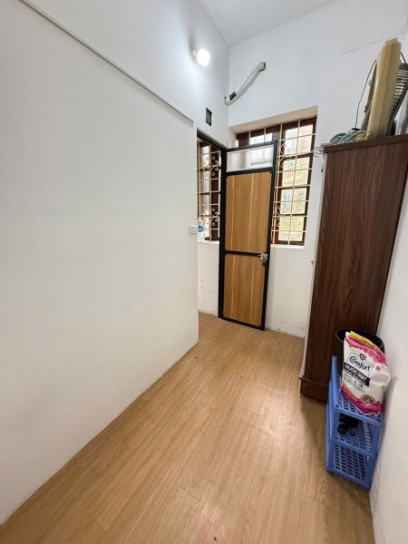 Trọ Đơn giá rẻ , WC chung tại 409 Kim Mã