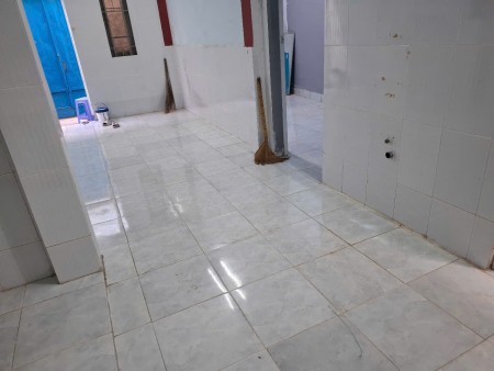 NHÀ NGUYÊN CĂN GHỖ TRỢ GIẢM CHỈ CÒNG 4.200.000