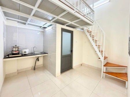 PHÒNG DUPLEX GÁC CAO CÓ CỬA SỔ THOÁNG MÁT FULL TIỆN NGHI TẠI THÉP MỚI – GẦN SÂN BAY TÂN SƠN NHẤT