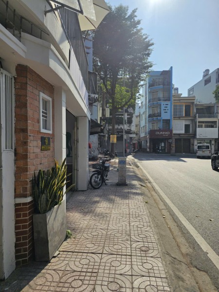 Đi đến slide 8