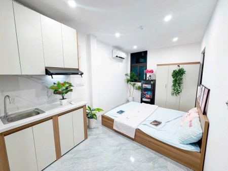 Giá 3tr9Nội Thất: Giường, tủ, điều hoà, nóng lạnh, tủ lạnh, cửa sổ, ban công, rèm cửa, tủ bếp bàn b