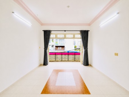 CHO THUÊ FULL TẦNG 1 - 2PN,1WC - KẾ GIGAMALL - CHỈ 6 TRIỆU/THÁNG