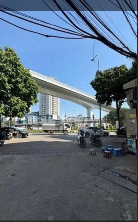 Đi đến slide 12