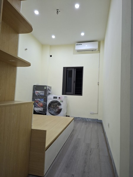 Chính chủ cho thuê phòng trong nhà nguyên căn tại Ỷ La, Dương Nội