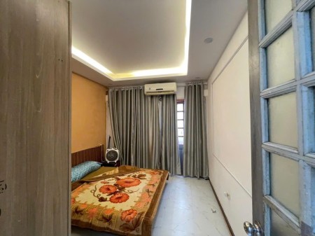 Nhà riêng ngõ 383 trần đại nghĩa dt35m2x3t giá 10tr
