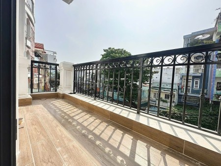 Đi đến slide 4