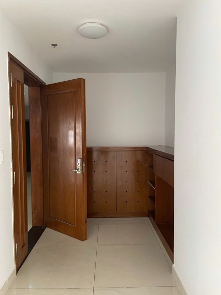 Chung cư Satra-Phan Đăng Lưu: 190m2, 3p ngủ rộng, 3wc giá 25tr/tháng