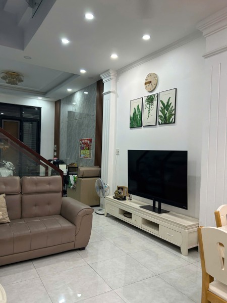 Chính chủ cho thuê nhà nguyên căn Phạm Đăng Giảng, gần Aeon Tân Phú, KCN Tân Bình, Tây Thạnh có NT